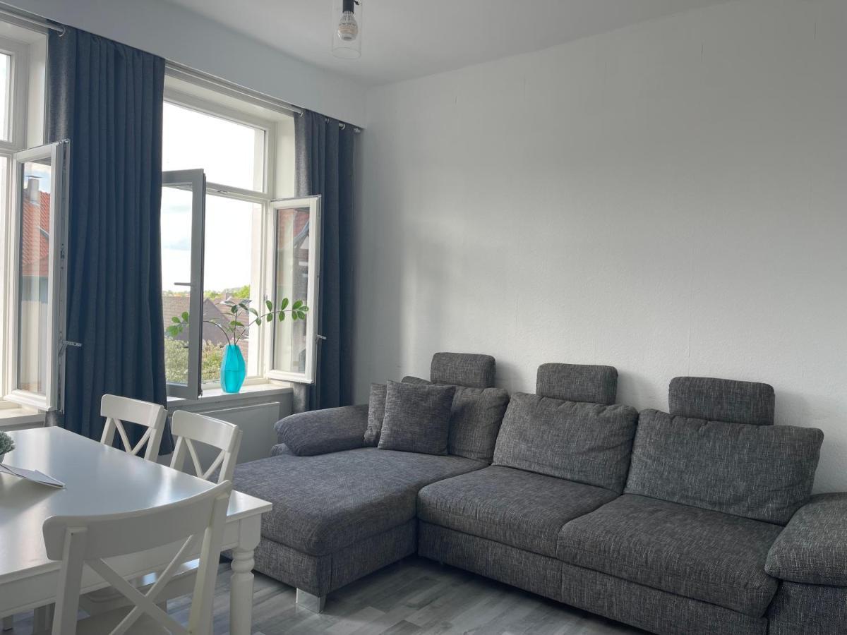 Moderne 4 Zimmer Apartment Mit Bergblick Stadtzentrum Contactless Check-In Gehrden (Lower-Saxony) Exterior foto