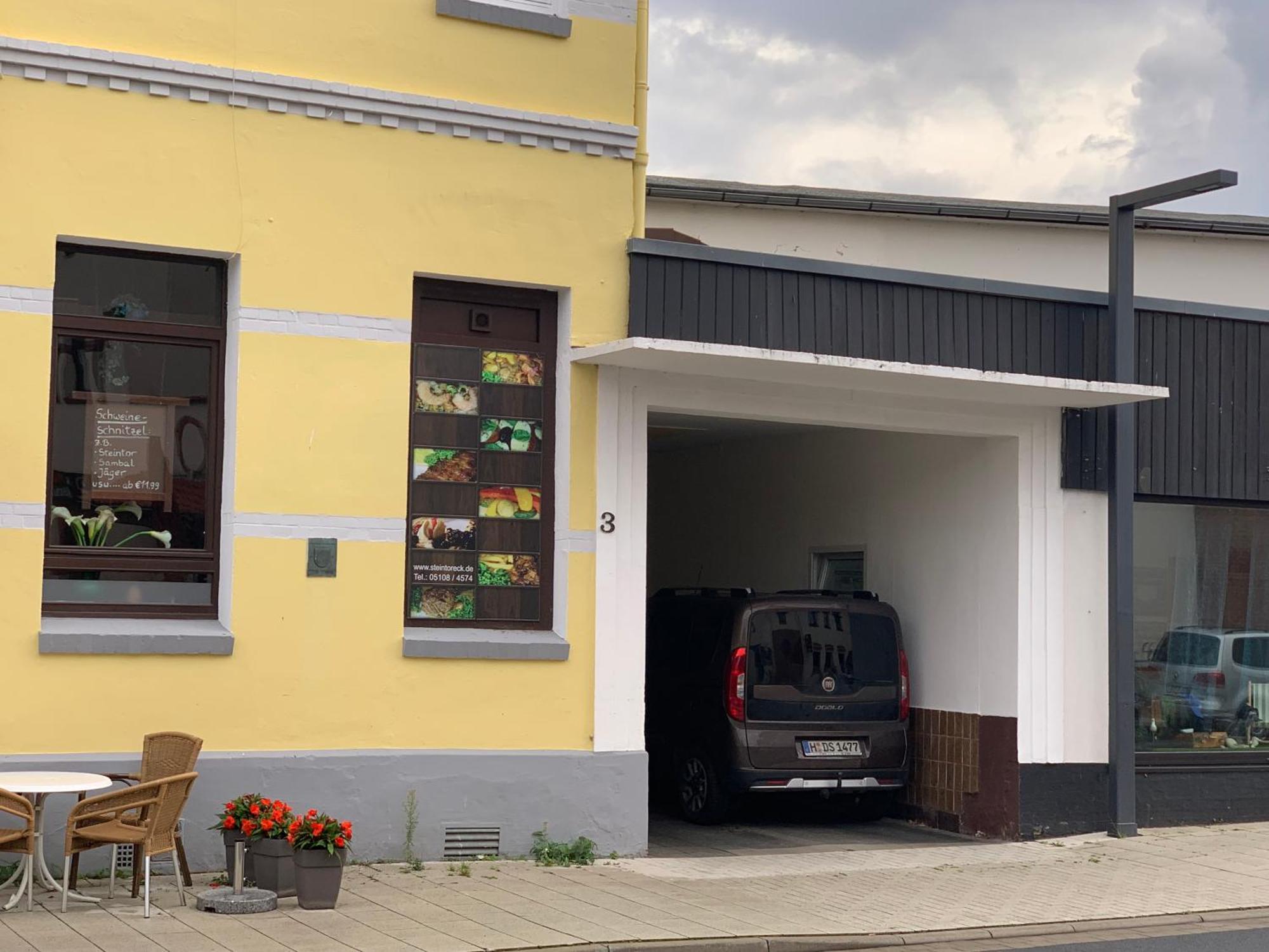 Moderne 4 Zimmer Apartment Mit Bergblick Stadtzentrum Contactless Check-In Gehrden (Lower-Saxony) Exterior foto